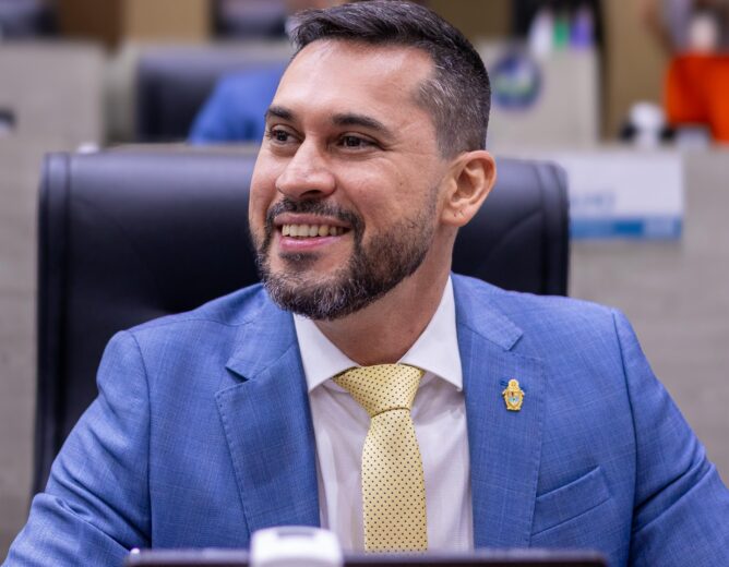 Paulo Tyrone propõe lei que obriga divulgação de gastos públicos em eventos patrocinados pela prefeitura