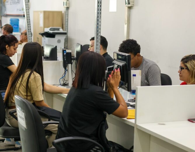 Manaus tem 273 vagas de empregos disponíveis nesta segunda-feira, 13