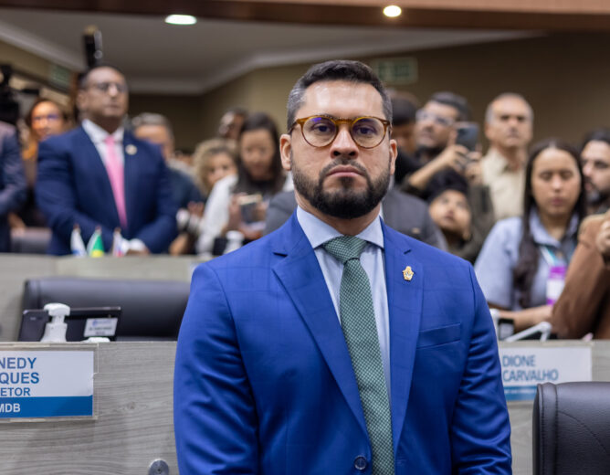 Projeto que exige transparência de gastos públicos em eventos avança na CMM