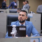 Paulo Tyrone propõe criação do Cadastro de Reclamações de Consumo em Manaus