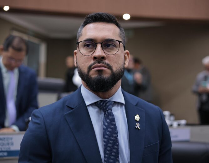 Projeto que cria campanha de conscientização e combate ao preconceito contra pessoas com TEA vai à sanção do prefeito