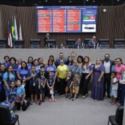 Paulo Tyrone fortalece diálogo com mães atípicas em audiência pública na CMM